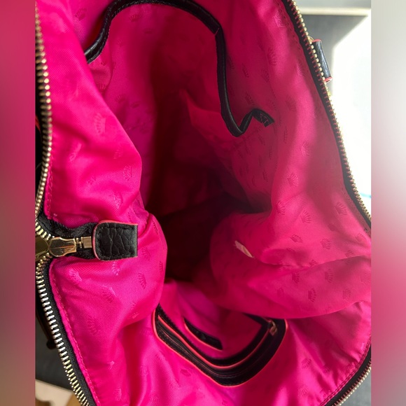 Juicy Couture Tote - Picture 5 of 9